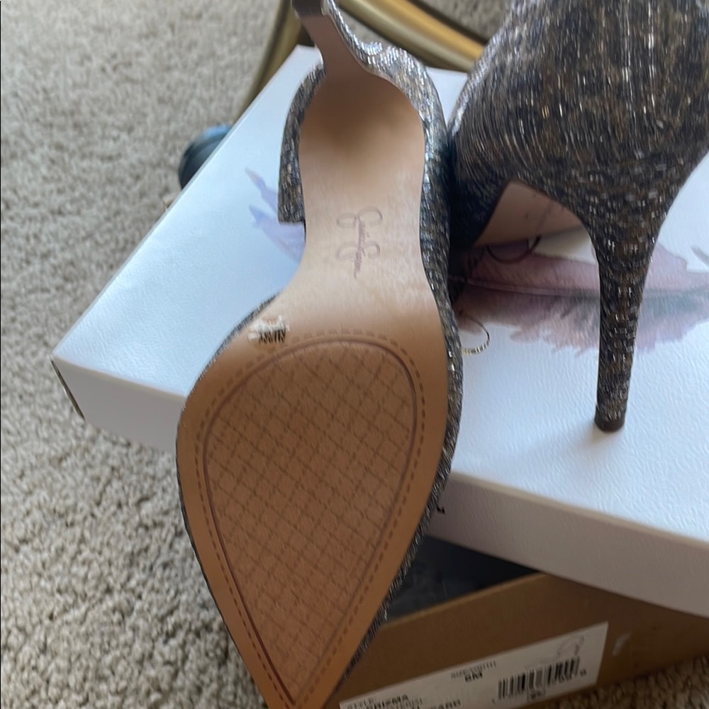 Jessica Simpson Heels - Picture 3 of 4